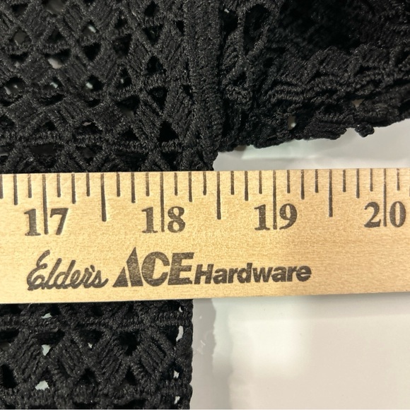 Fabletics Crochet Open Knit Top Shirt Women’s Small Black Casual Oversized EUC - Picture 7 of 9